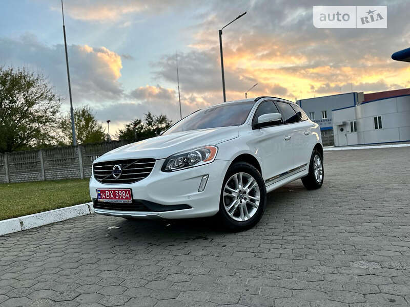 Внедорожник / Кроссовер Volvo XC60 2016 в Ровно