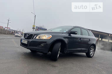 Внедорожник / Кроссовер Volvo XC60 2009 в Киеве