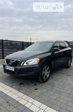 Volvo XC60 2011