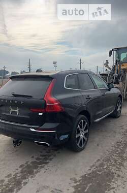 Позашляховик / Кросовер Volvo XC60 2021 в Києві