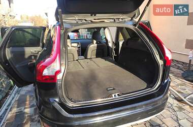 Внедорожник / Кроссовер Volvo XC60 2017 в 