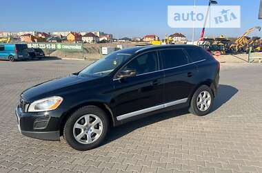 Внедорожник / Кроссовер Volvo XC60 2012 в Черновцах