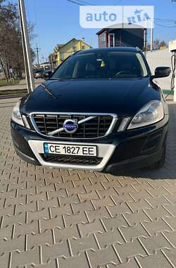 Внедорожник / Кроссовер Volvo XC60 2012 в Черновцах