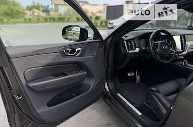 Внедорожник / Кроссовер Volvo XC60 2019 в Луцке