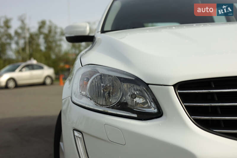 Позашляховик / Кросовер Volvo XC60 2017 в Києві