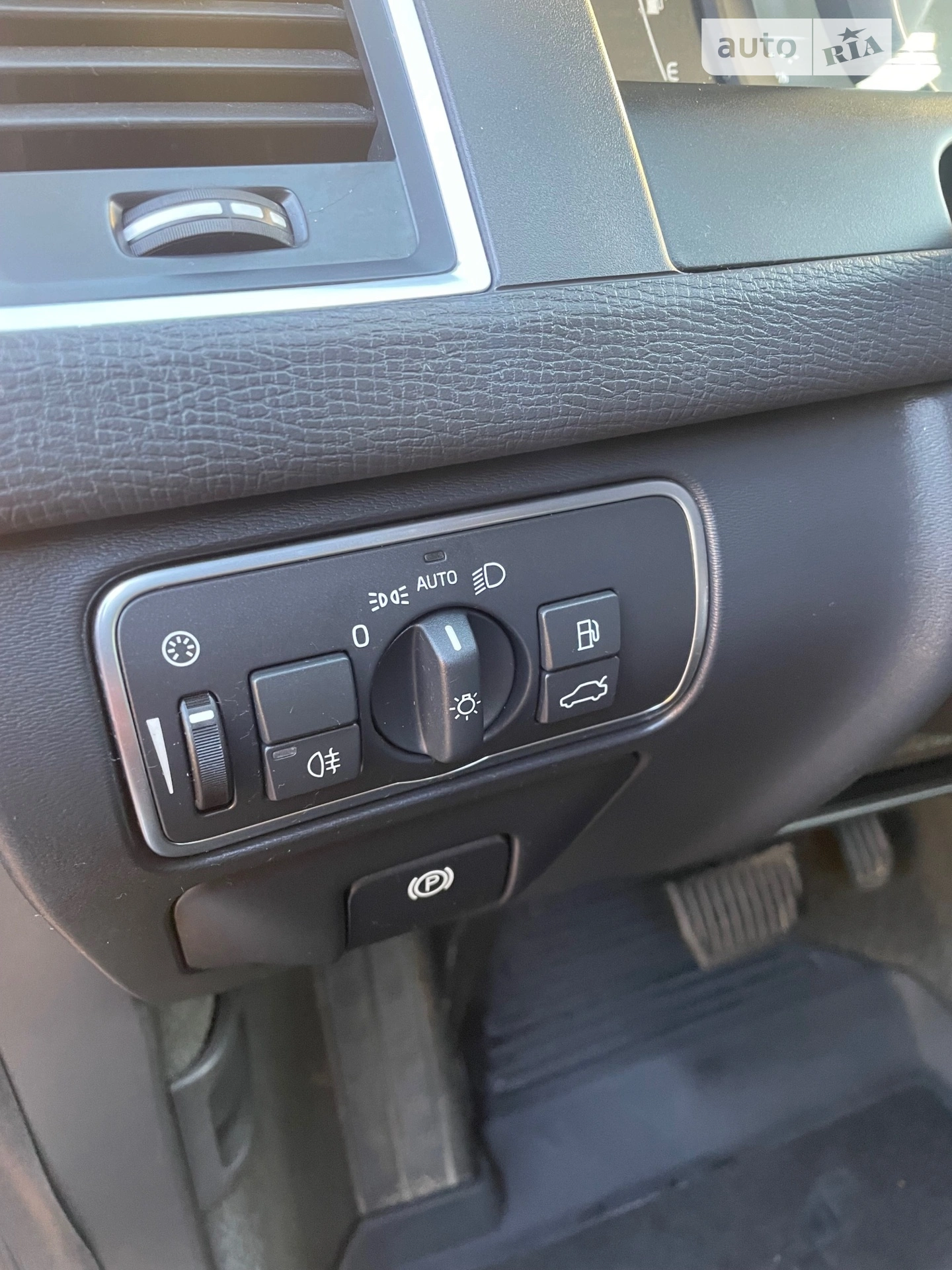 2015 Volvo XC60 - мініатюра 32
