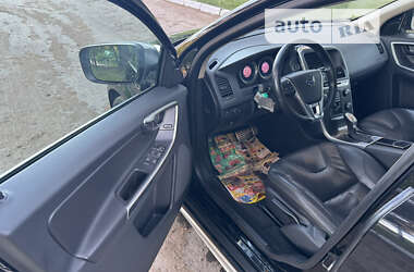Внедорожник / Кроссовер Volvo XC60 2013 в Бродах