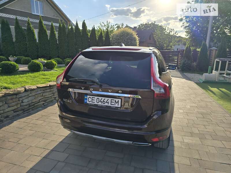 Внедорожник / Кроссовер Volvo XC60 2017 в Черновцах