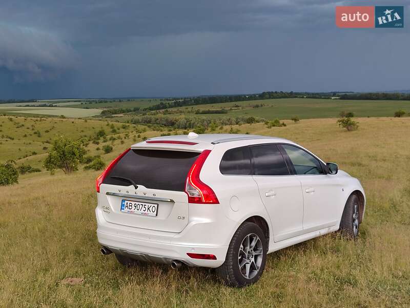 Внедорожник / Кроссовер Volvo XC60 2015 в Баре фото 22 Внедорожник / Кроссовер Volvo XC60 2015 в Баре