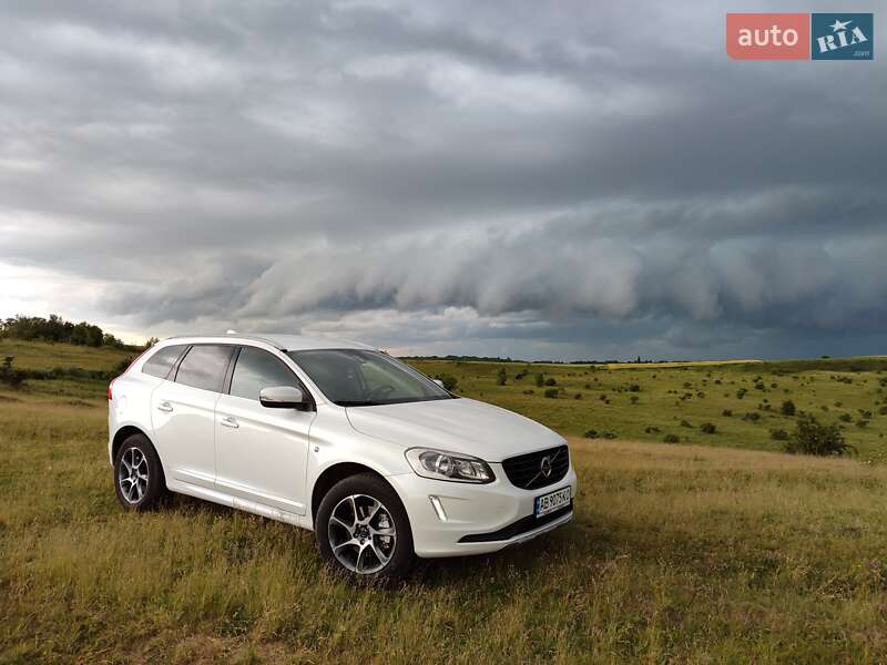 Внедорожник / Кроссовер Volvo XC60 2015 в Баре фото 9 Внедорожник / Кроссовер Volvo XC60 2015 в Баре