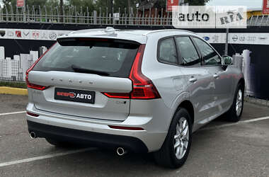 Внедорожник / Кроссовер Volvo XC60 2019 в Киеве