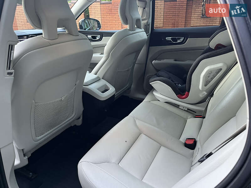 Позашляховик / Кросовер Volvo XC60 2018 в Черкасах