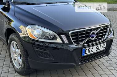 Позашляховик / Кросовер Volvo XC60 2010 в Івано-Франківську