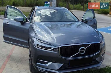 Позашляховик / Кросовер Volvo XC60 2018 в 