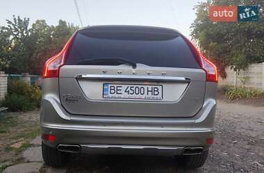 Внедорожник / Кроссовер Volvo XC60 2014 в 
