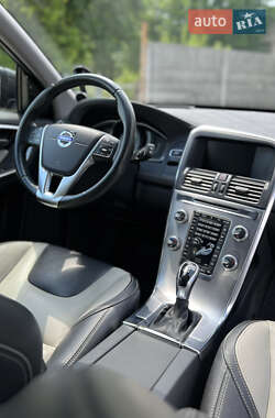 Позашляховик / Кросовер Volvo XC60 2017 в Києві