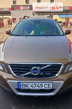 Внедорожник / Кроссовер Volvo XC60 2012 в Киеве