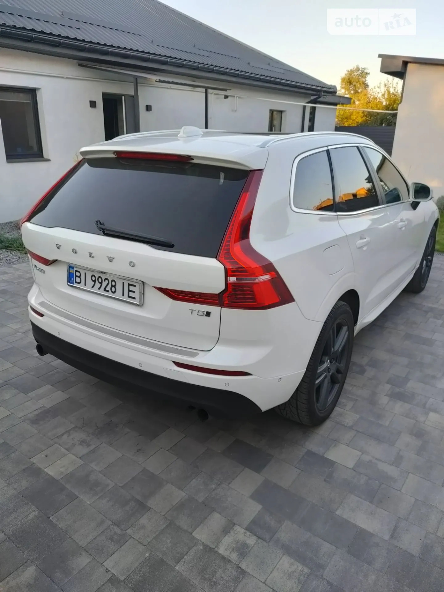 2018 Volvo XC60 - мініатюра 4