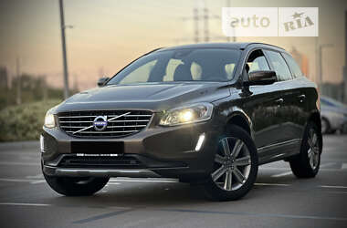 Позашляховик / Кросовер Volvo XC60 2015 в Києві