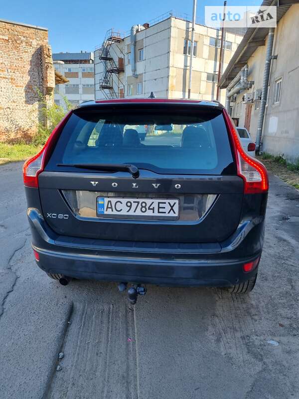 Внедорожник / Кроссовер Volvo XC60 2009 в Луцке