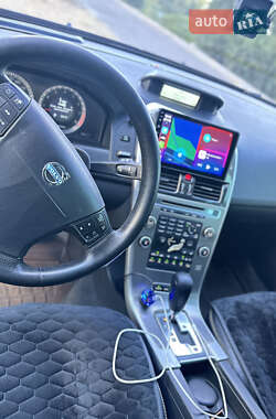 Внедорожник / Кроссовер Volvo XC60 2009 в 