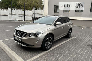 Внедорожник / Кроссовер Volvo XC60 2016 в Белой Церкви