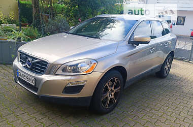 Позашляховик / Кросовер Volvo XC60 2012 в Києві