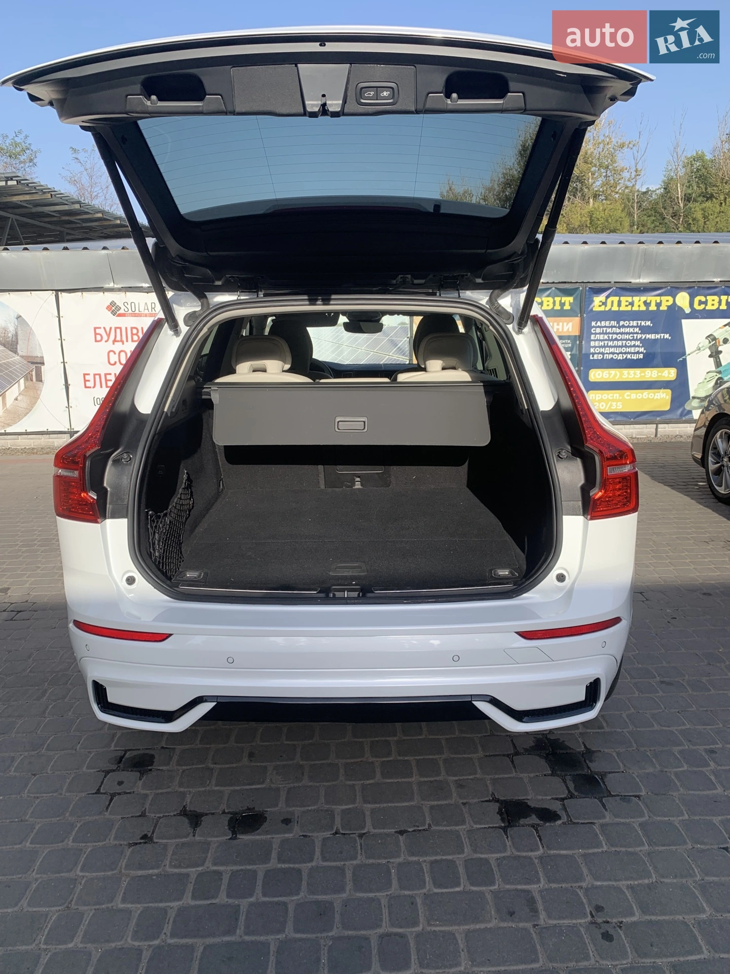 2023 Volvo XC60 - мініатюра 24