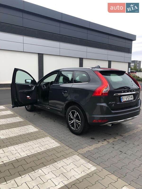 Внедорожник / Кроссовер Volvo XC60 2014 в Светловодске