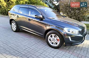 Внедорожник / Кроссовер Volvo XC60 2015 в 