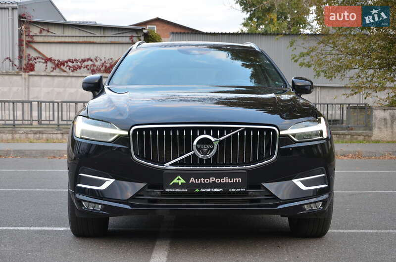 Внедорожник / Кроссовер Volvo XC60 2018 в Киеве