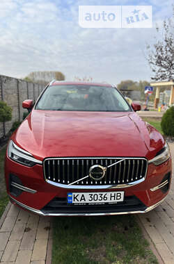 Позашляховик / Кросовер Volvo XC60 2021 в Києві