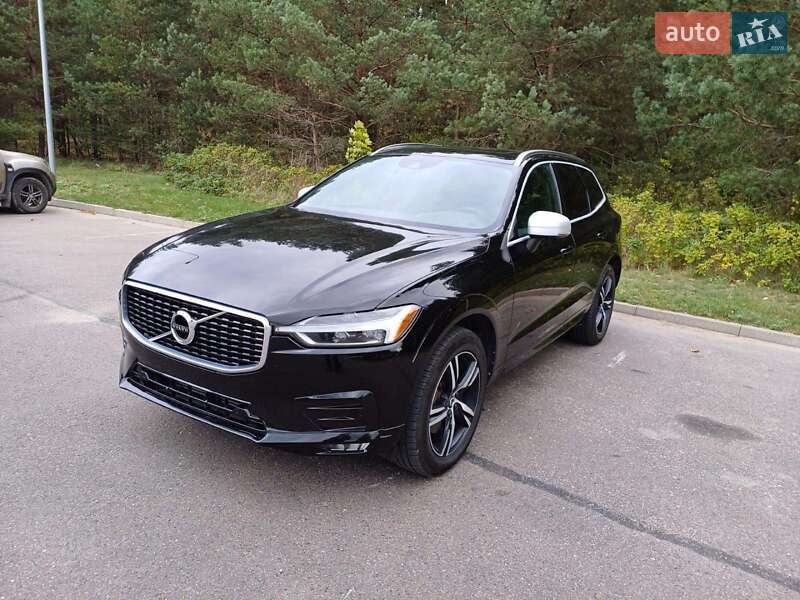 Позашляховик / Кросовер Volvo XC60 2019 в 