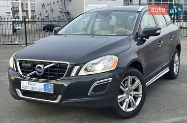 Внедорожник / Кроссовер Volvo XC60 2011 в Киеве