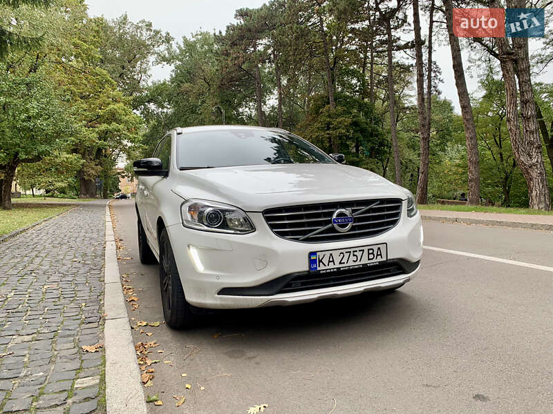 Volvo XC60 2017
