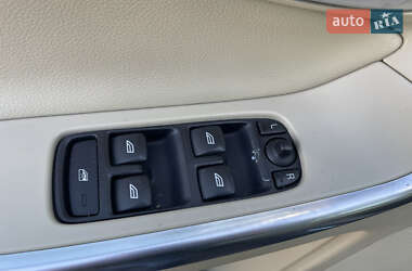 Внедорожник / Кроссовер Volvo XC60 2014 в 
