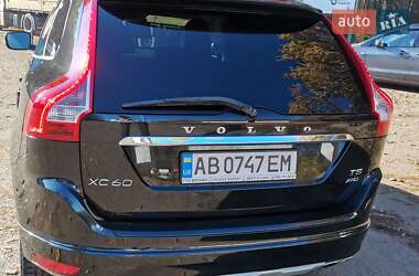 Внедорожник / Кроссовер Volvo XC60 2015 в 
