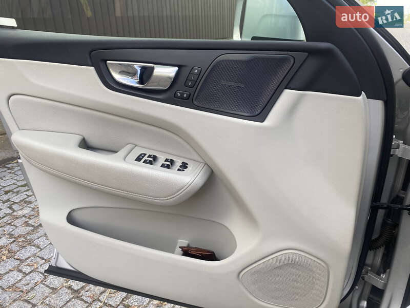 Внедорожник / Кроссовер Volvo XC60 2018 в Львове фото 12 Внедорожник / Кроссовер Volvo XC60 2018 в Львове