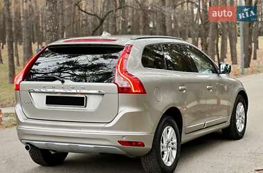 Позашляховик / Кросовер Volvo XC60 2015 в Києві