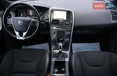 Внедорожник / Кроссовер Volvo XC60 2015 в 