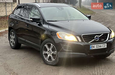 Внедорожник / Кроссовер Volvo XC60 2012 в Березному