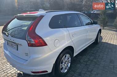 Внедорожник / Кроссовер Volvo XC60 2013 в 
