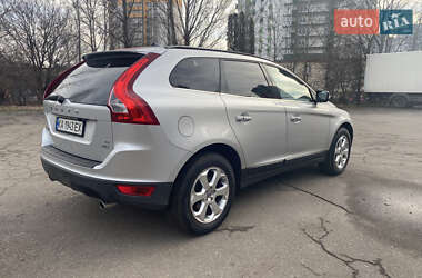 Позашляховик / Кросовер Volvo XC60 2009 в Києві