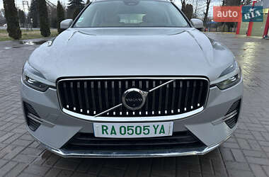 Volvo XC60 2022