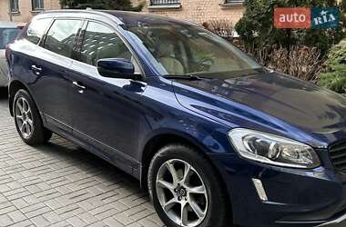 Позашляховик / Кросовер Volvo XC60 2015 в Києві