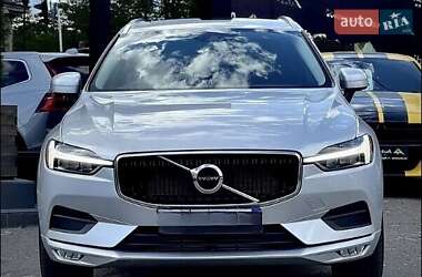 Позашляховик / Кросовер Volvo XC60 2021 в Києві