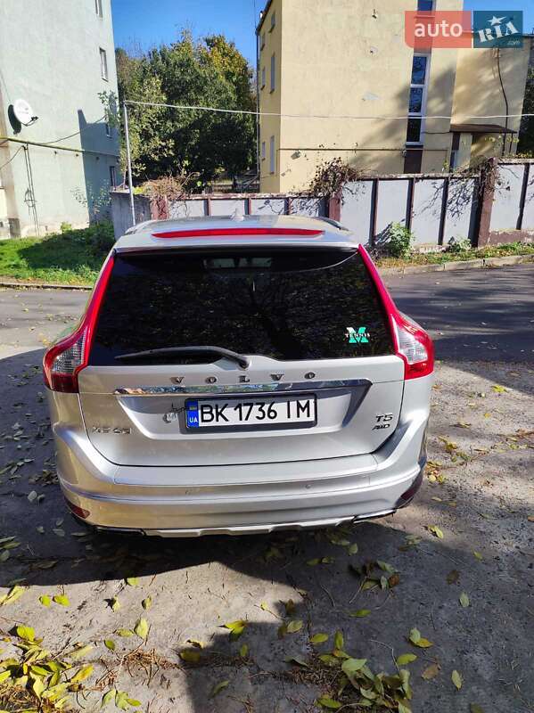 Внедорожник / Кроссовер Volvo XC60 2016 в Ровно фото 4 Внедорожник / Кроссовер Volvo XC60 2016 в Ровно