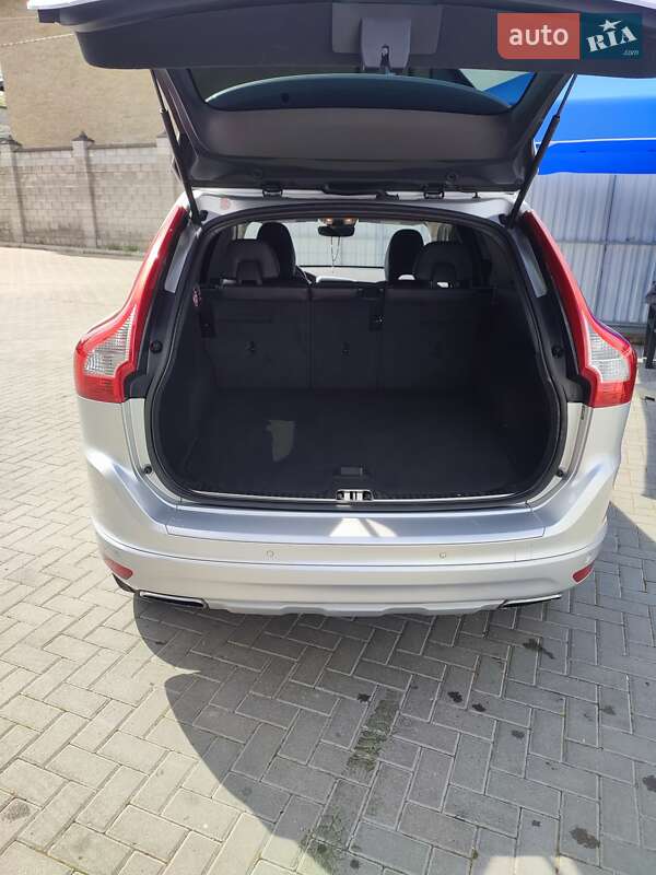 Внедорожник / Кроссовер Volvo XC60 2016 в Ровно фото 26 Внедорожник / Кроссовер Volvo XC60 2016 в Ровно