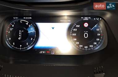 Внедорожник / Кроссовер Volvo XC60 2019 в 
