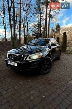 Внедорожник / Кроссовер Volvo XC60 2011 в 